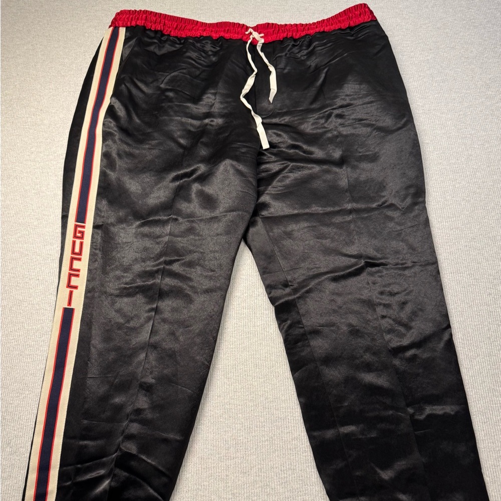 Gucci casual/jogging drawstring pants.